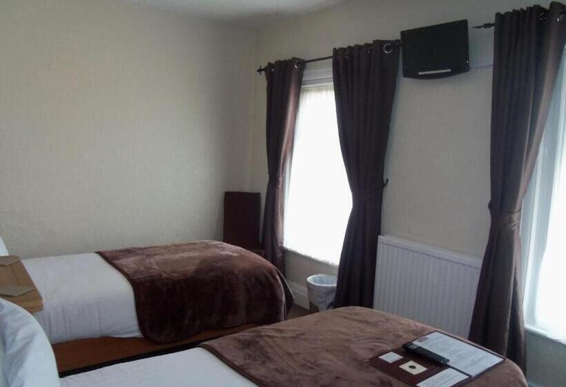 Standard Room, Novello Blackpool