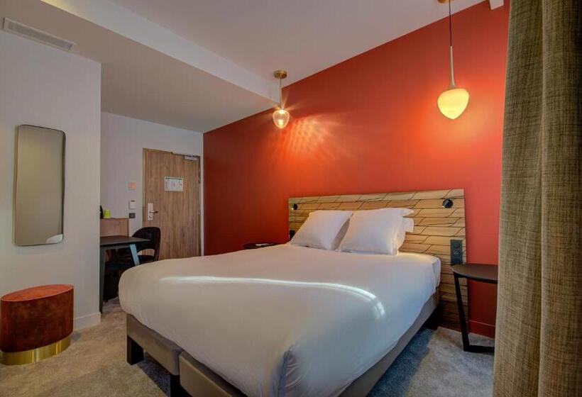 اتاق کلاب, Alex Hotel & Spa