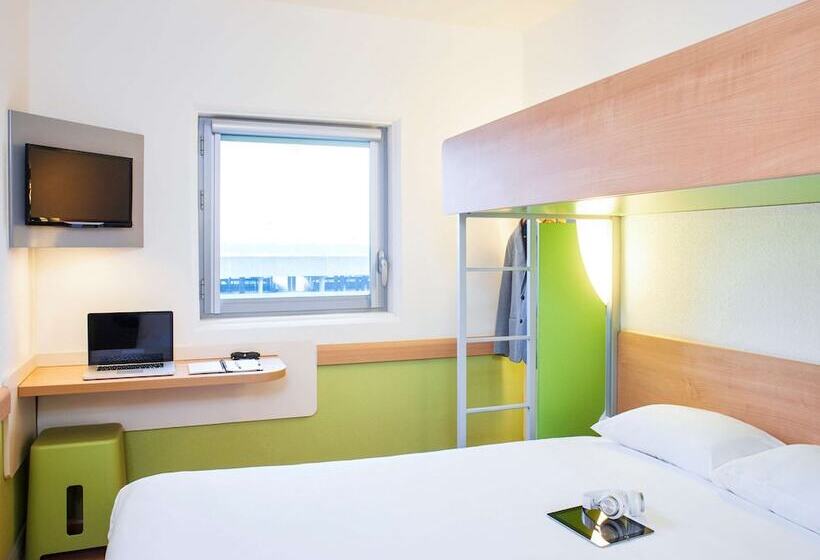 اتاق استاندارد, Ibis Budget Birmingham Airport Terminal Building   Nec