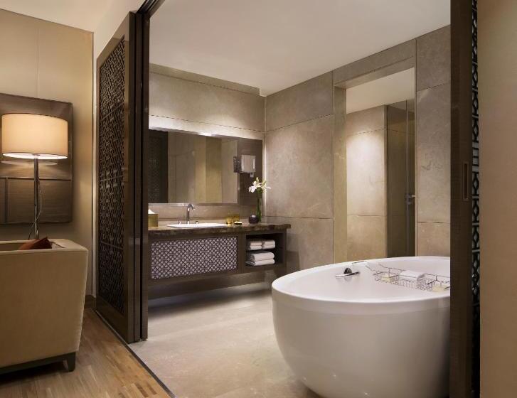 Chambre Executive Lit King Size, Jw Marriott Mumbai Sahar