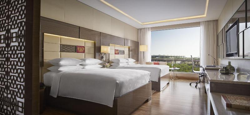 プールの見えるデラックスルーム, Jw Marriott Mumbai Sahar Airport