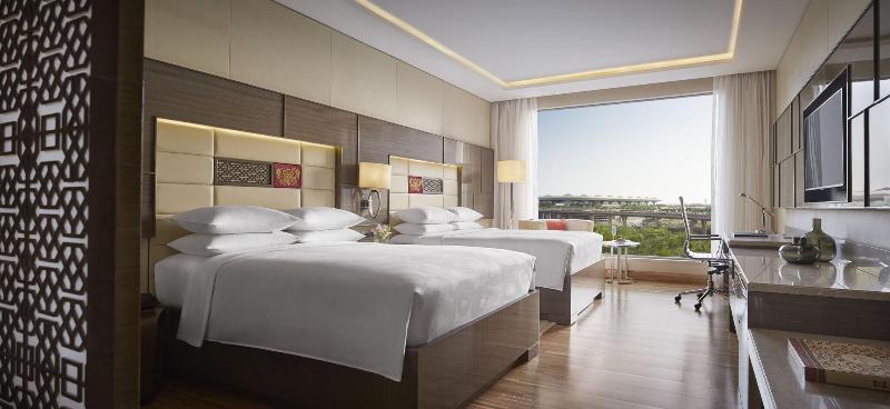 プールの見えるデラックスルーム, Jw Marriott Mumbai Sahar Airport