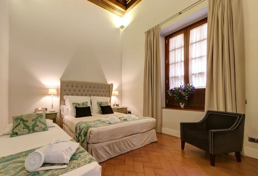 Standard Triple Room, Palacio Pinello