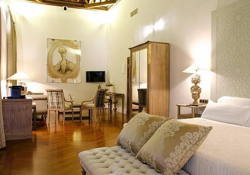 سوییت جونیور, Palacio Pinello