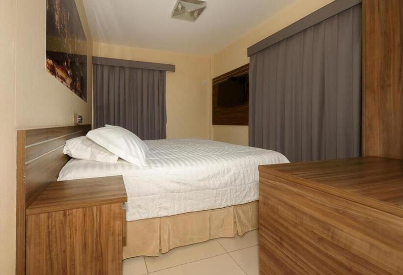اتاق استاندارد, Plaza Suite