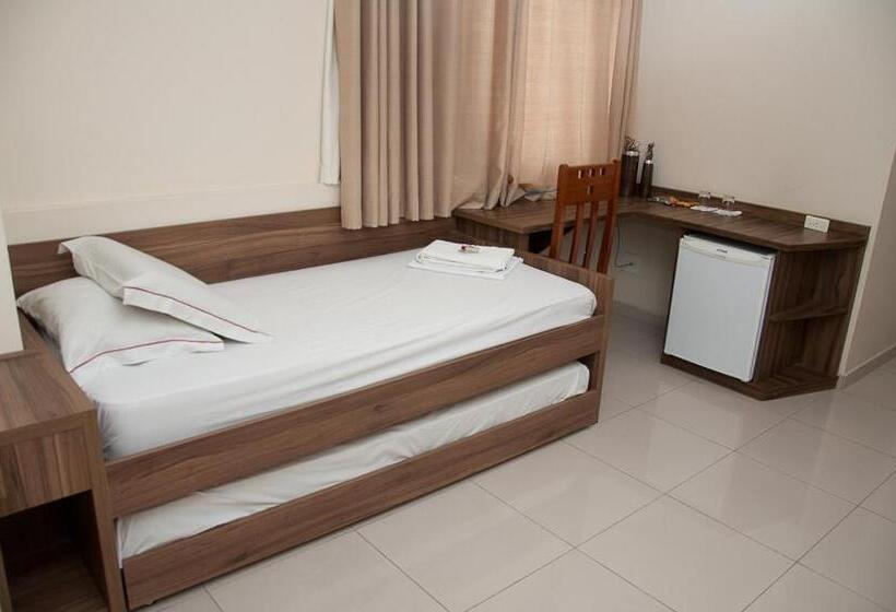 اتاق استاندارد, Plaza Suite