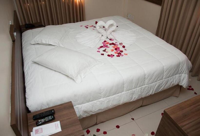 اتاق استاندارد یک نفره, Plaza Suite