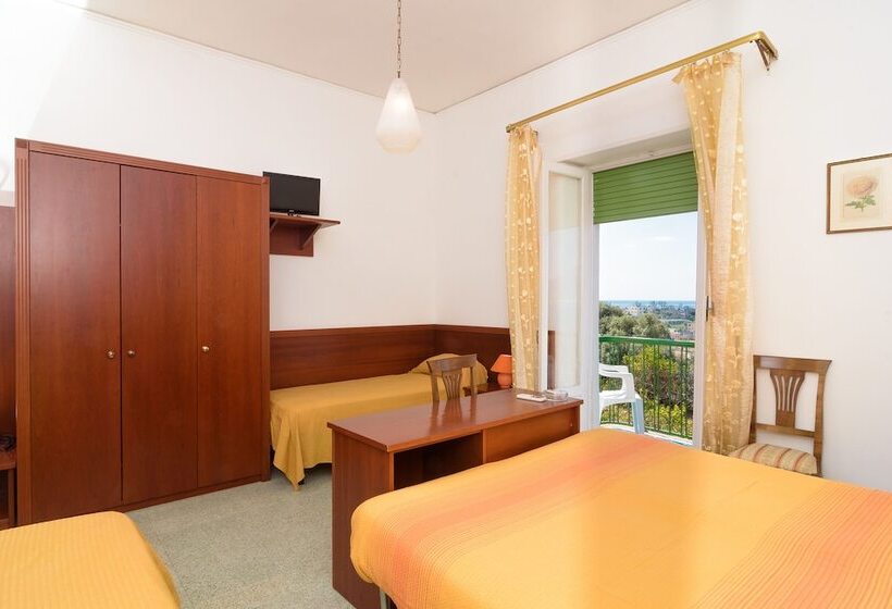 اتاق استاندارد چهار تخته, Riviera