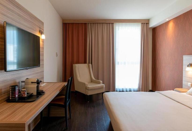 اتاق سوپریور با تخت بزرگ, Star G Hotel Premium München Domagkstraße