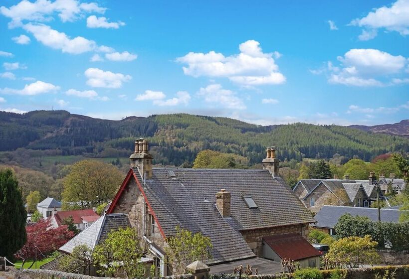 اتاق استاندارد, Tigh Na Cloich