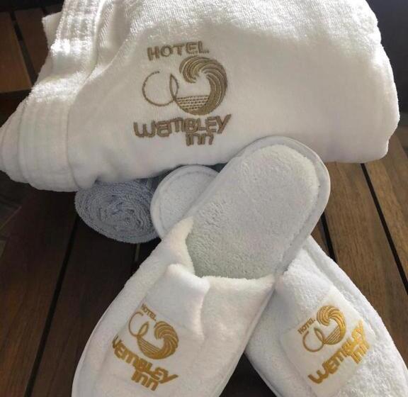 سوئیت با وان آب گرم, Wembley Inn