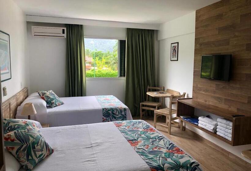 اتاق لوکس چهار تخته, Wembley Inn