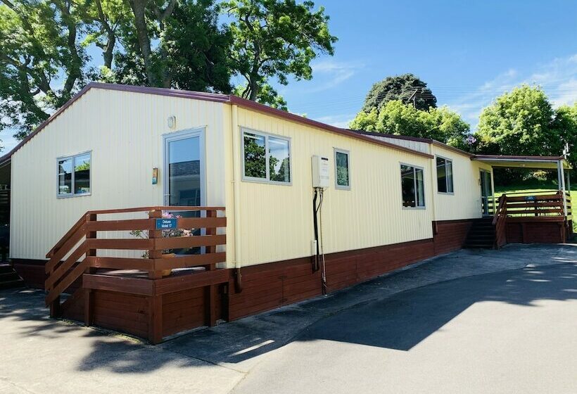 ویلا دلوکس 2 خوابه, Whanganui River Top 10 Holiday Park