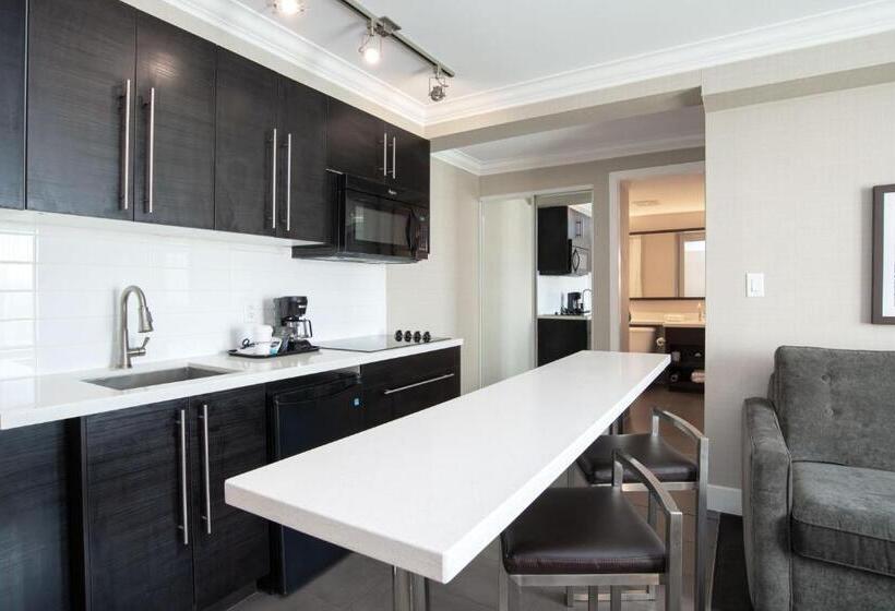 سوئیت با تخت بزرگ, Sandman Hotel Oakville