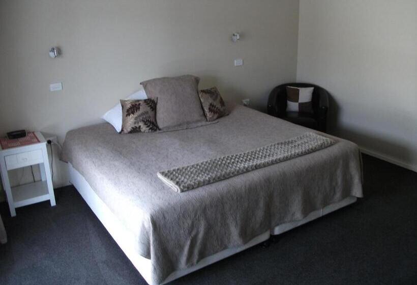 استودیو اجرایی, Scenicland Motels