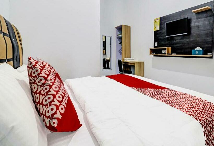 اتاق لوکس, Oyo 91203 Naufal Residence Syariah
