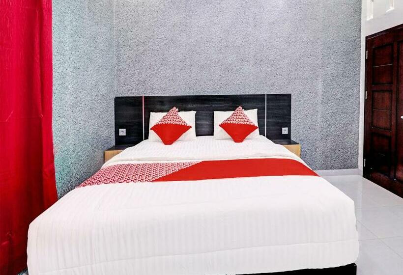 سوییت لوکس, Oyo 91203 Naufal Residence Syariah