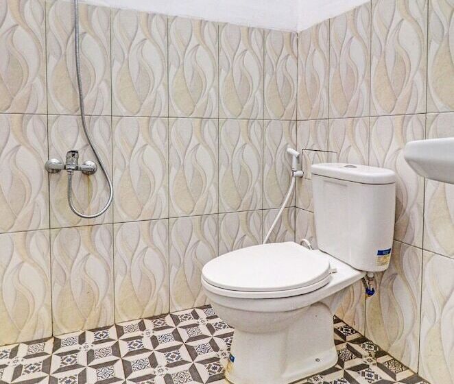 اتاق لوکس, Oyo 91203 Naufal Residence Syariah
