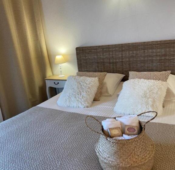 اتاق لوکس, L Alivetu, Chambres D Hôtes