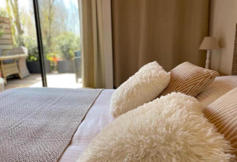 اتاق لوکس, L Alivetu, Chambres D Hôtes