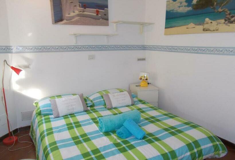 اتاق استاندارد سه نفره, Il Granello Di Senape B&b