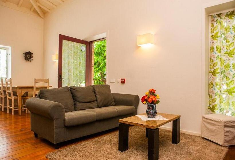آپارتمان 2 خوابه, Casal De Tralhariz   Turismo De Habitacao