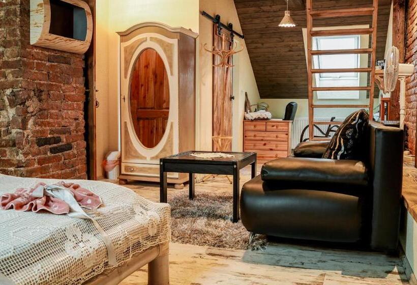 Deluxe Suite King Bed, Mníchov Dvor