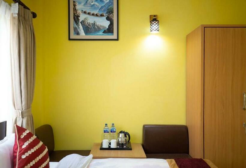 اتاق لوکس, Deepjyoti Inn