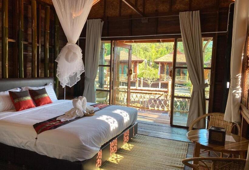 اتاق استاندارد با تخت بزرگ, Say Love Baan Sapan บอกฮักบ้านสะปัน