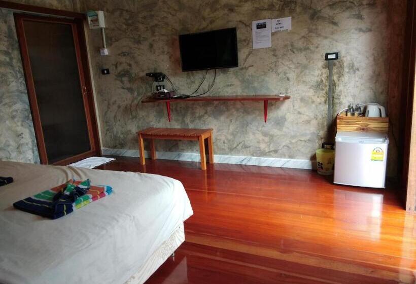 اتاق استاندارد با تخت بزرگ, Ingaun Resort Kanchanaburi