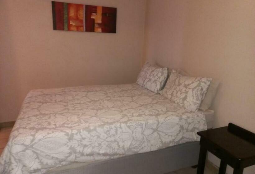 اتاق استاندارد, Pilanesberg View Guest House