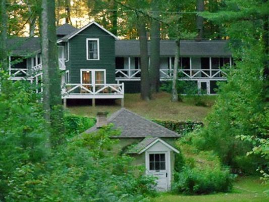 سوییت جونیور, White Pine Camp