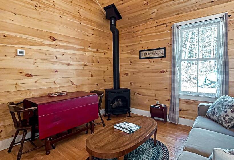 آپارتمان 2 خوابه, White Pine Camp