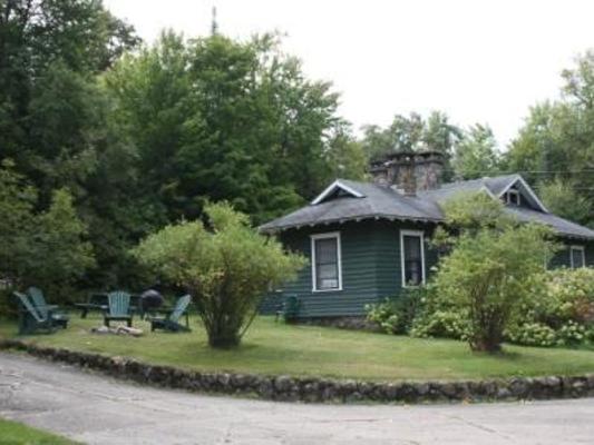کابین, White Pine Camp