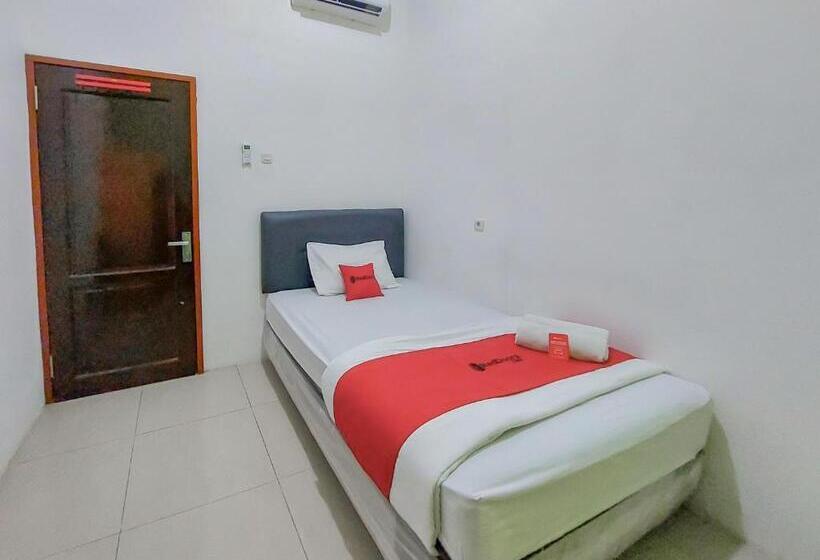 اتاق اکونومی یک تخته, Reddoorz At Cempaka Guesthouse Tarakan