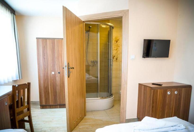 اتاق استاندارد یک نفره, Kompleks Hotelarski Zgoda