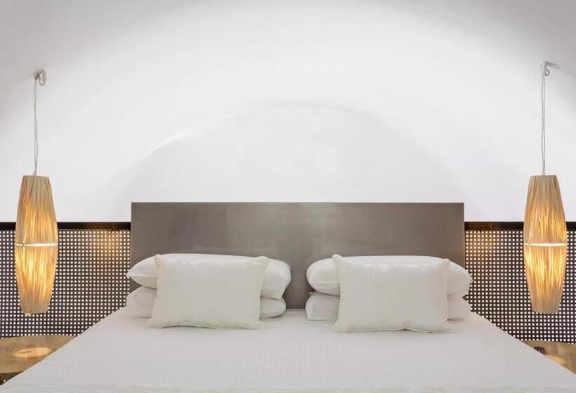اتاق دوبلکس, Art Hotel Santorini