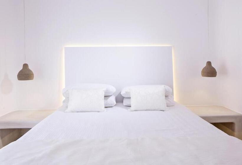 سوئیت جونیور با ماساژ آبی, Art Hotel Santorini