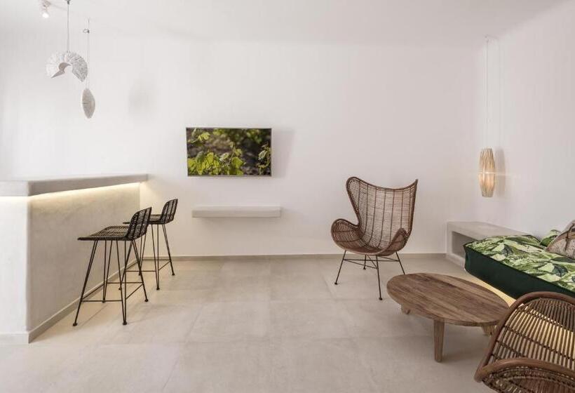 سوییت, Art Hotel Santorini