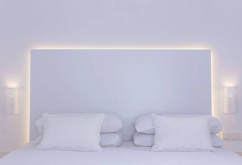 سوئیت با وان آب گرم, Art Hotel Santorini