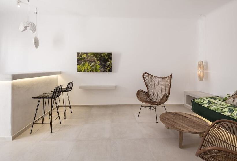 سوییت, Art Hotel Santorini