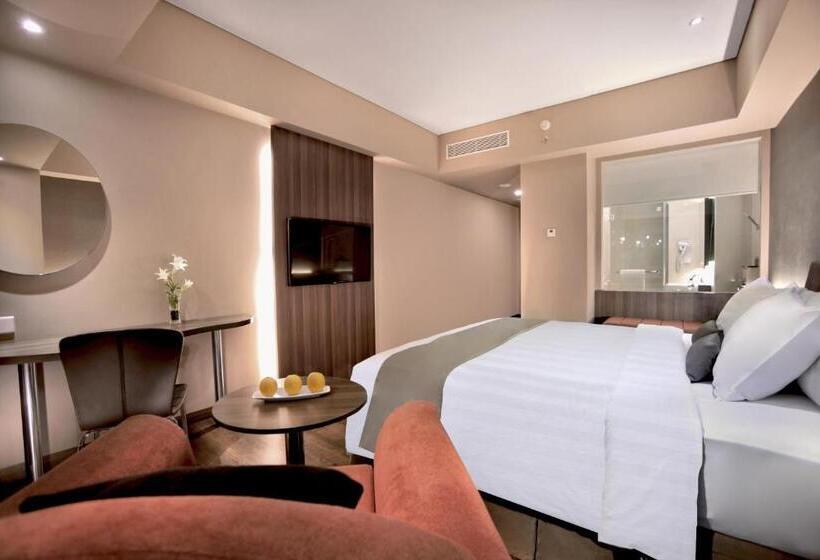 Superior Room, Aston Kupang  And Convention Center