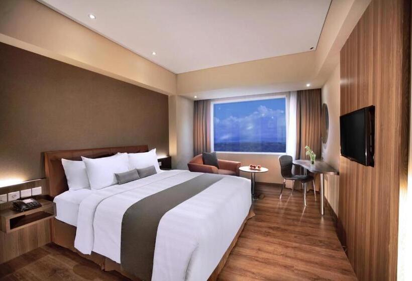 Superior Room, Aston Kupang  And Convention Center