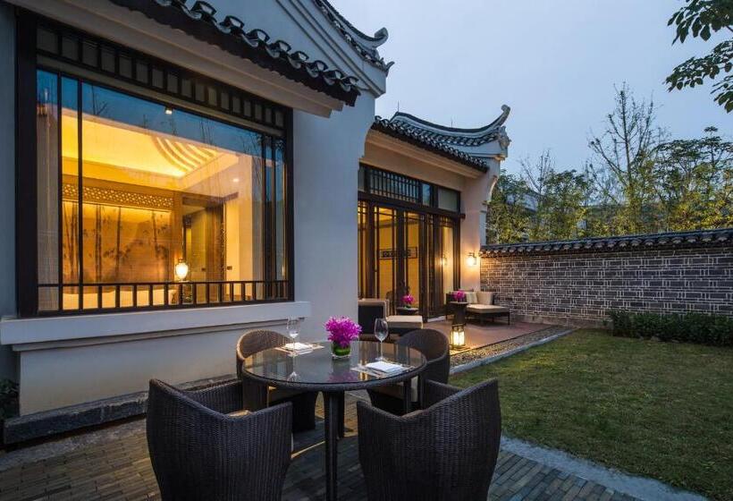 ویلای 1 خوابه, Banyan Tree Yangshuo