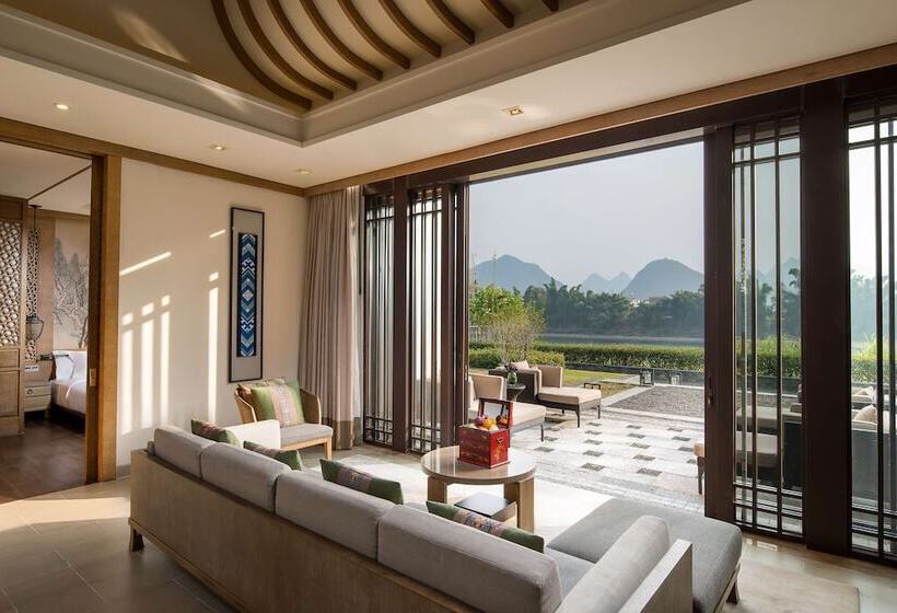 ویلای 2 خوابه, Banyan Tree Yangshuo