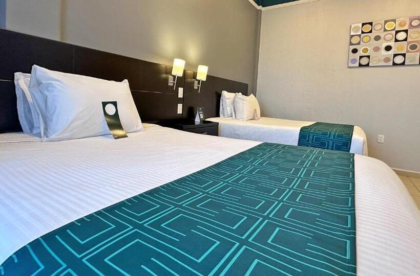 اتاق لوکس, Inhouse León