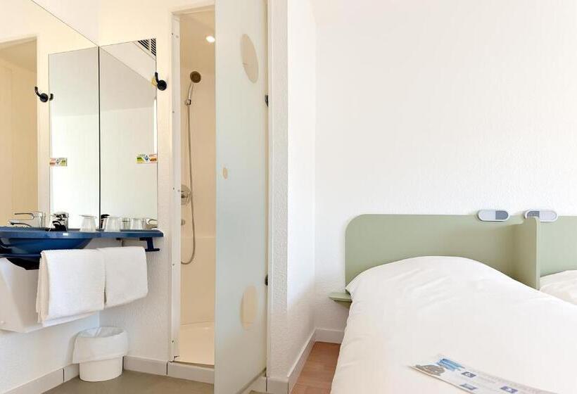 3-Bett-Standardzimmer, Ibis Budget La Roche Sur Yon Vendespace