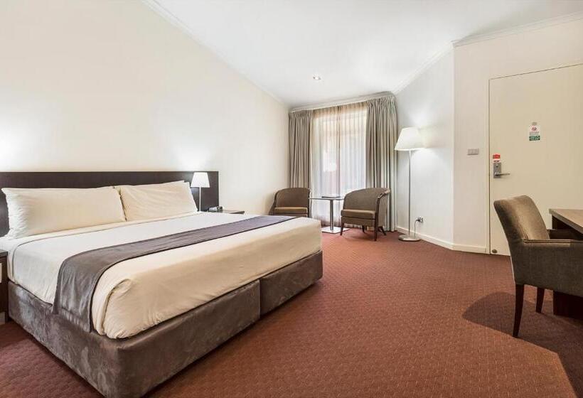 اتاق استاندارد, Karratha International