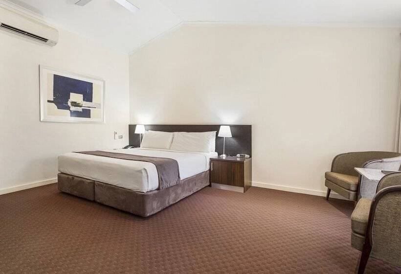 اتاق سوپریور, Karratha International