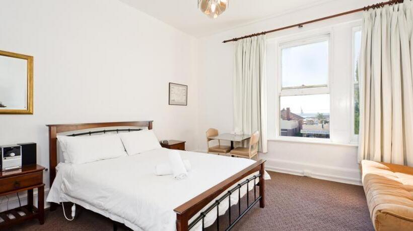 اتاق استاندارد با چشم‌انداز دریا, Portland Holiday Village